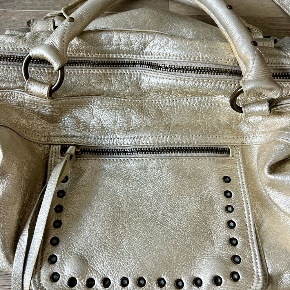 Moni Moni Gold Leather Shoulder Bag - Picture 3 of 10